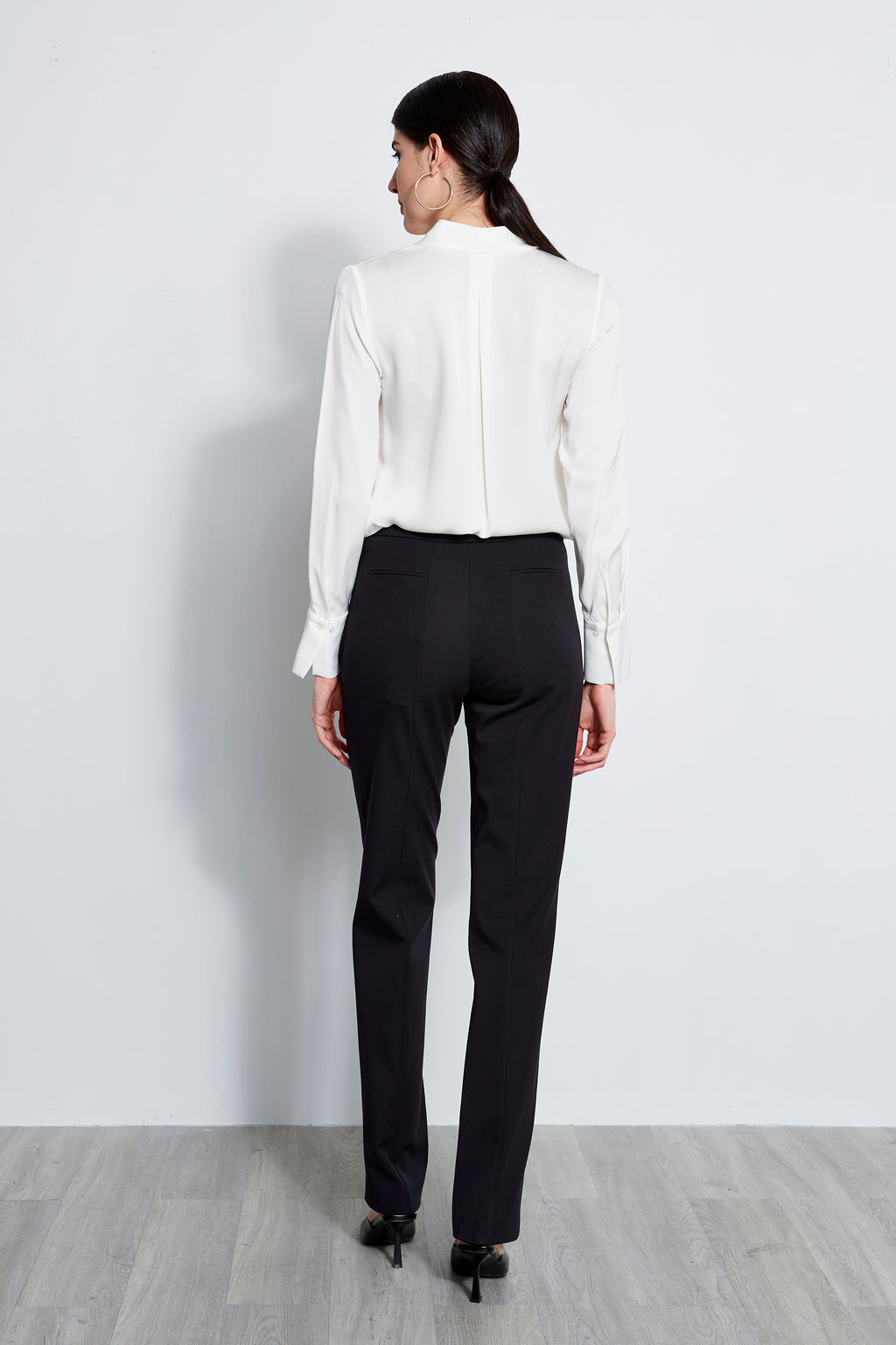 Women Straight Leg Stretch Cotton Pant Black | Elie Tahari
