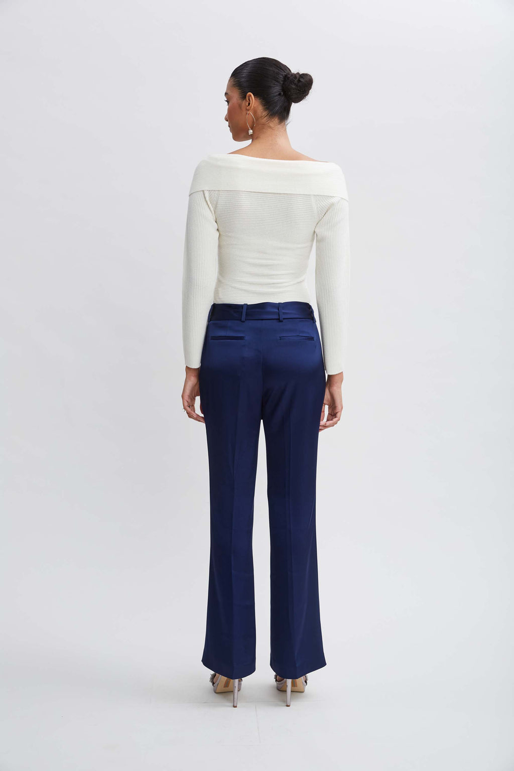 Women Cross Shoulder Cashmere Merino Sweater | Elie Tahari