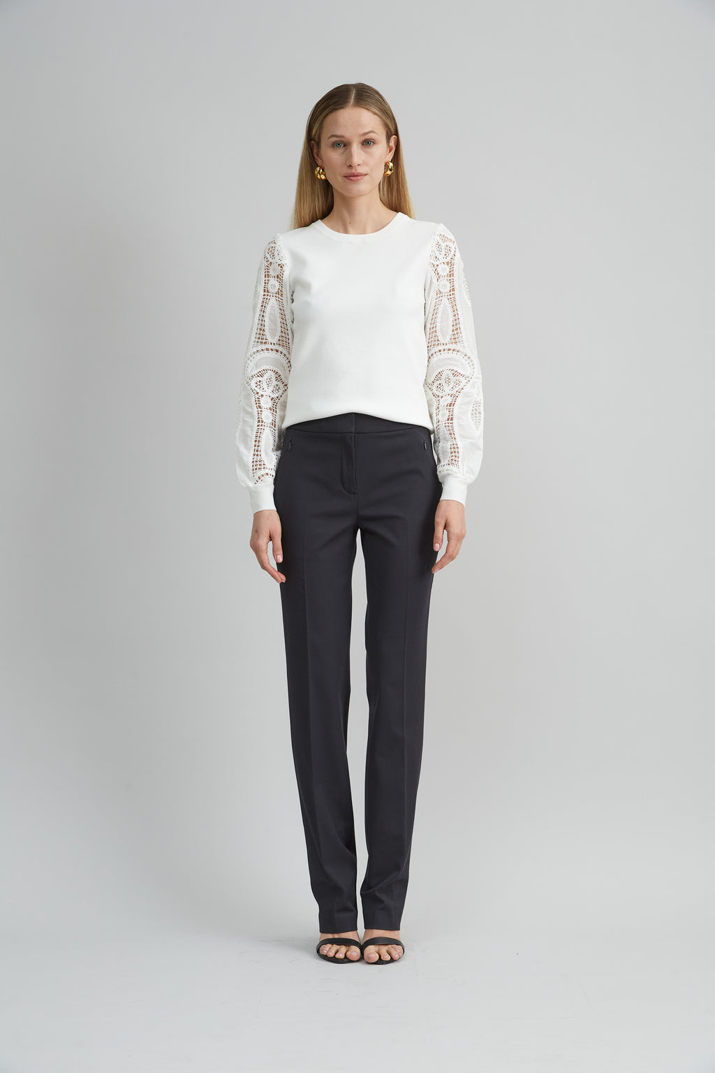 Women Straight Leg Stretch Cotton Pant Black | Elie Tahari