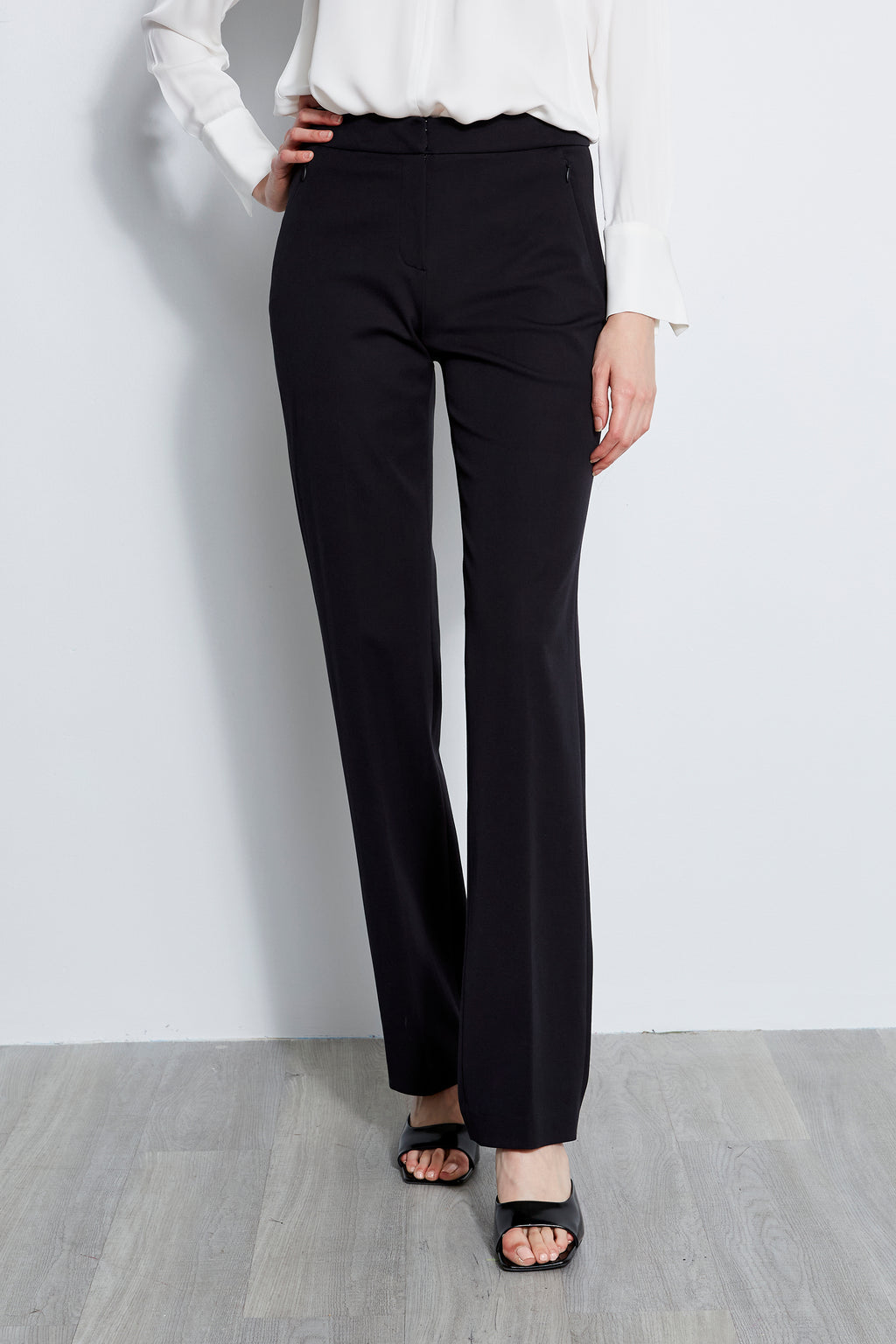 Women Straight Leg Stretch Cotton Pant Black | Elie Tahari