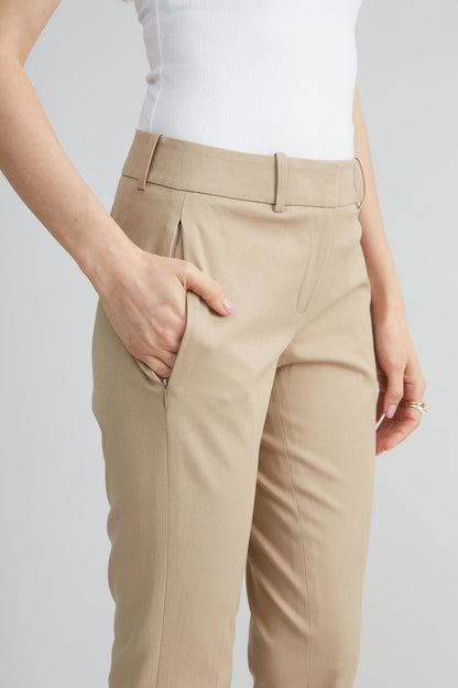 Women Stretch Cotton Fit & Flare Pant  | Elie Tahari