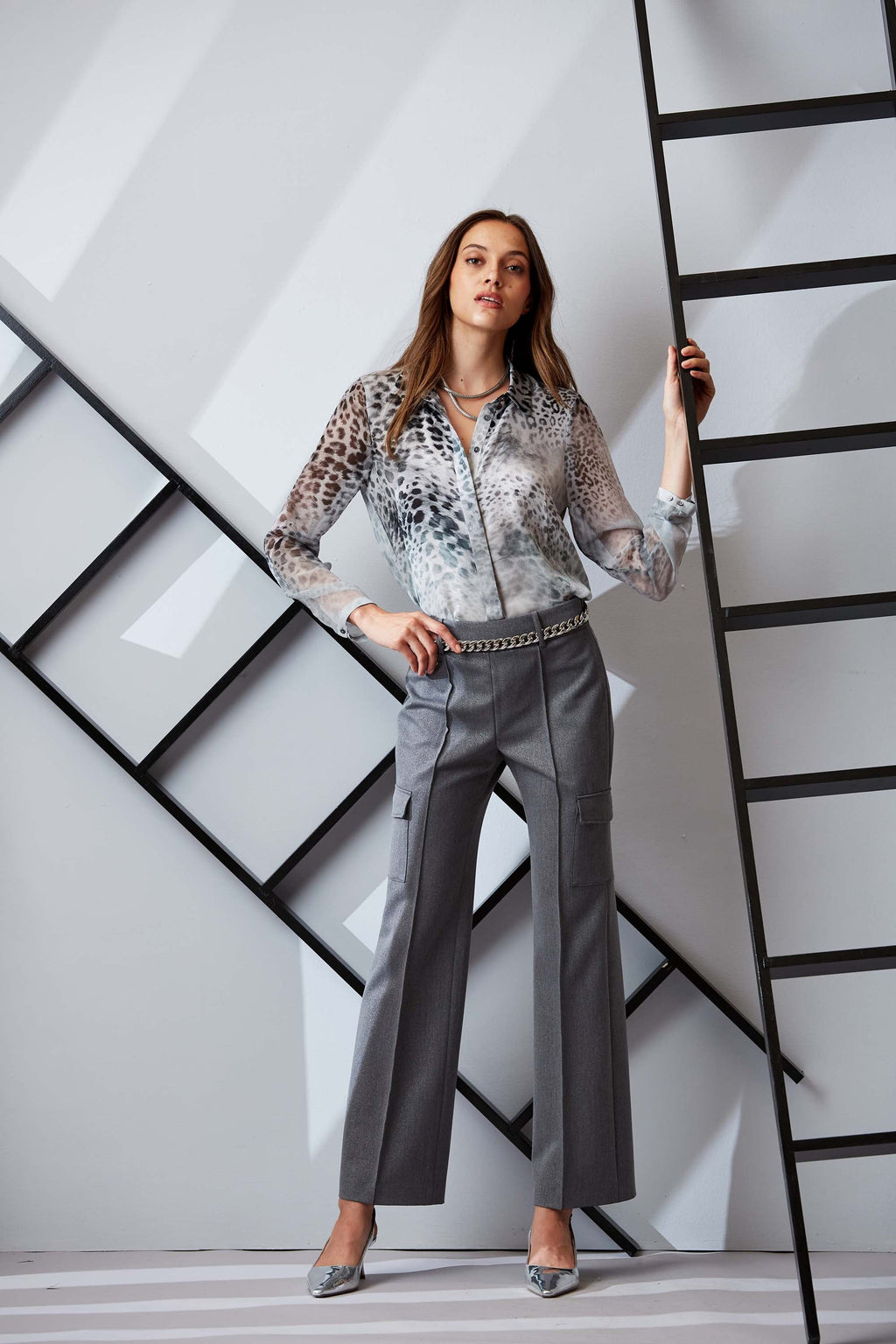 Women Metallic Cargo Pant Metallic Grey | Elie Tahari