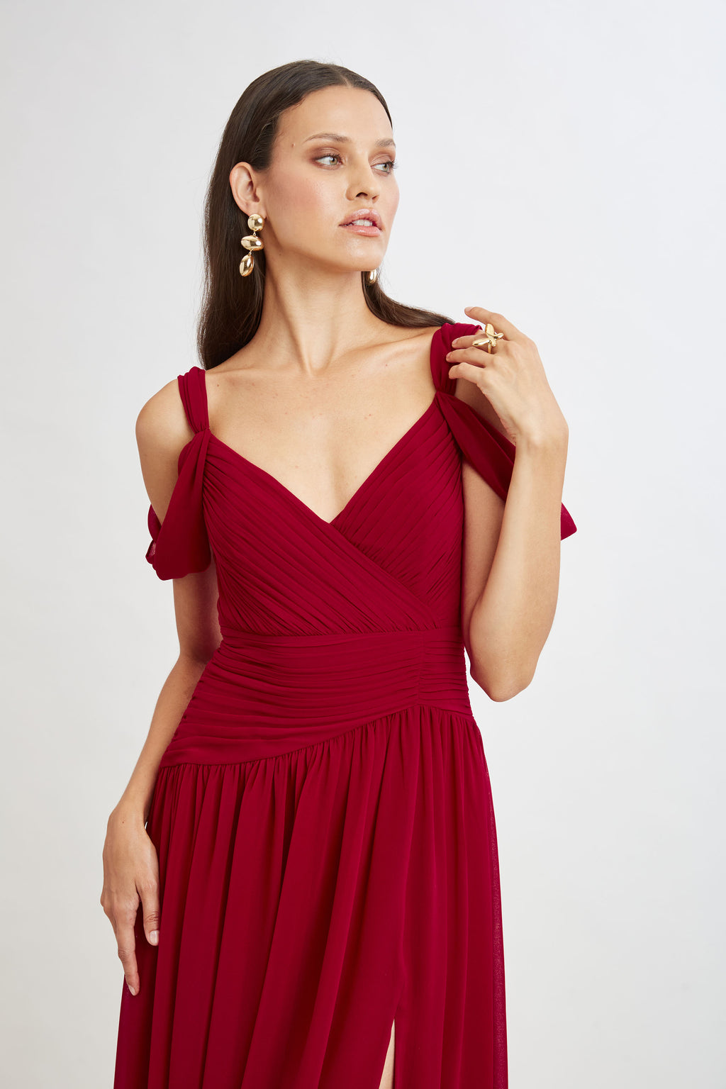 Women Georgette Cold Shoulder Gown Garnet | Elie Tahari