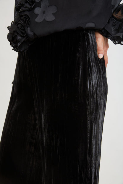 Women Plisse Velvet Fluid Pant Black | Elie Tahari