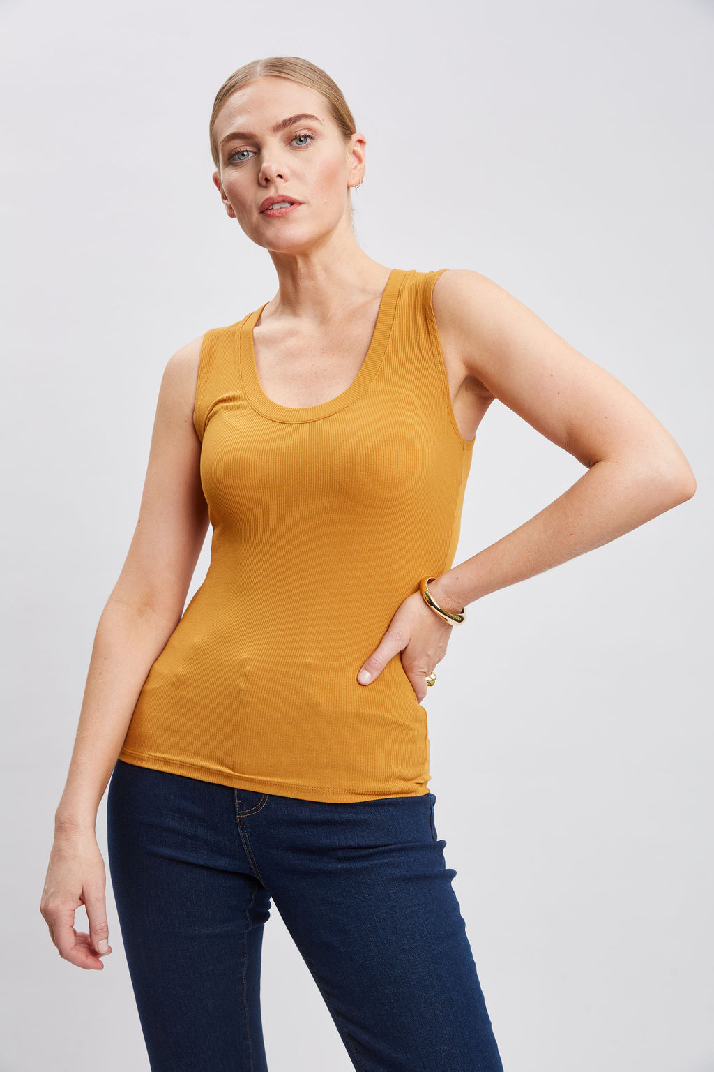 Women Rib Scoop Neck Knit  | Elie Tahari