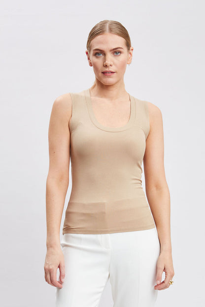 Women Rib Scoop Neck Knit Sandcastle | Elie Tahari