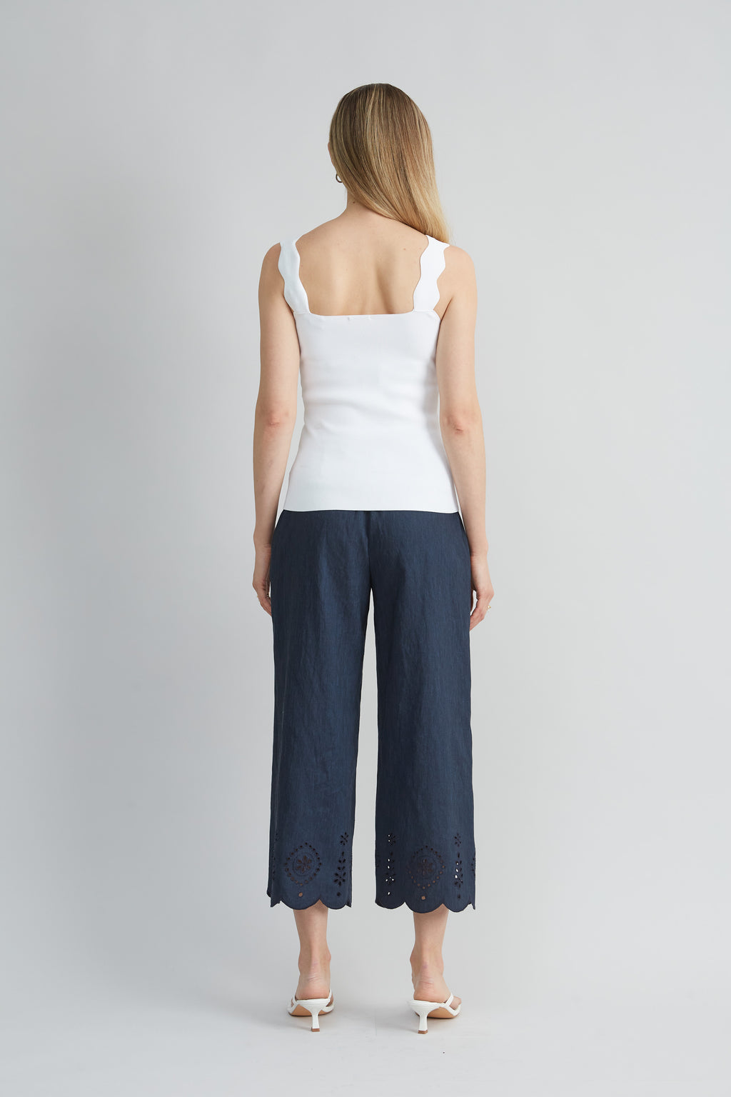 Women Scallop Sweater Tank  | Elie Tahari