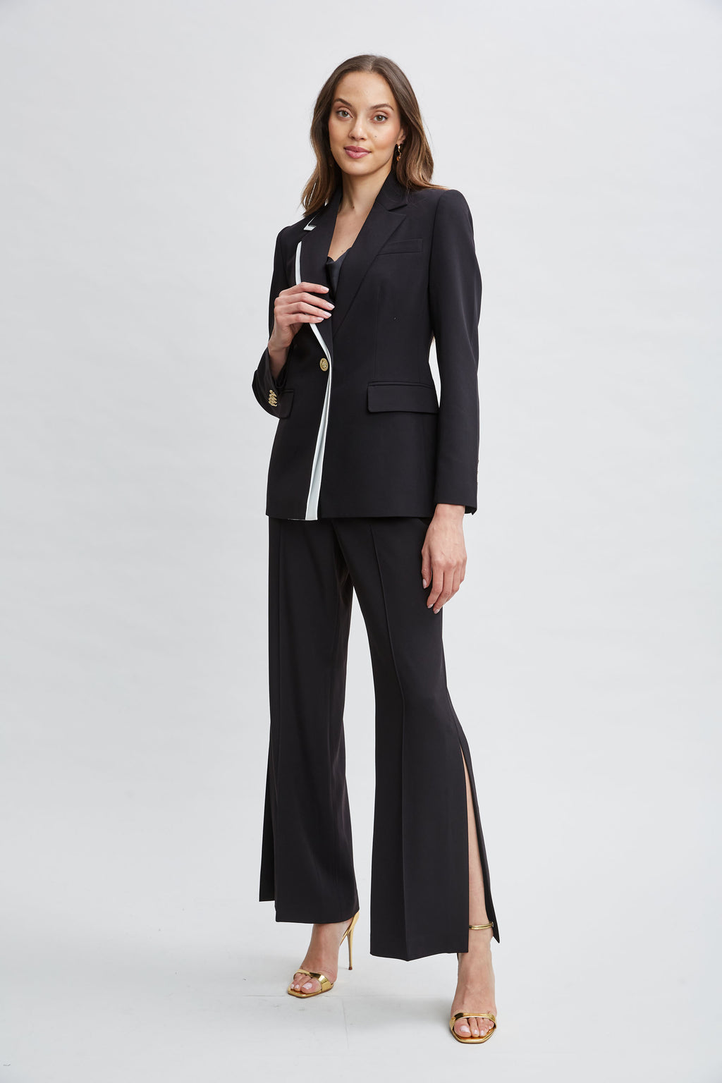 Women Contrast Trim Blazer  | Elie Tahari