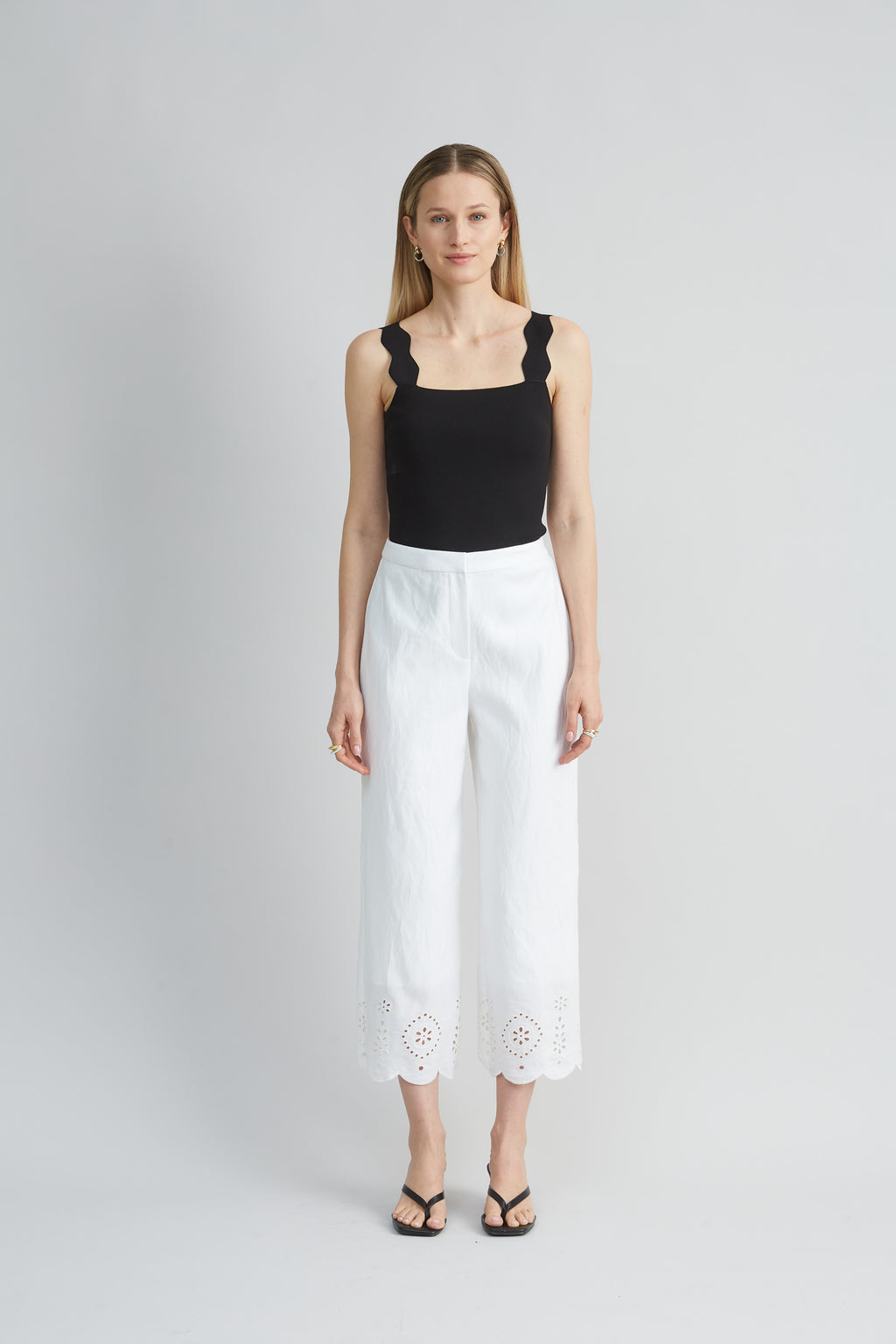 Women Linen Scallop Hem Pant  | Elie Tahari