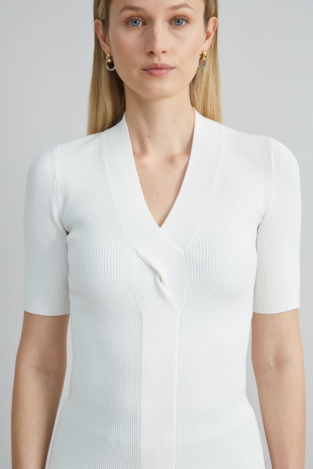Women Short Sleeve Cable Twist Sweater  | Elie Tahari