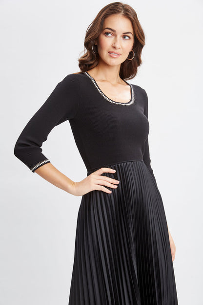 Women Contrast Trim Pleated Dress Noir | Elie Tahari