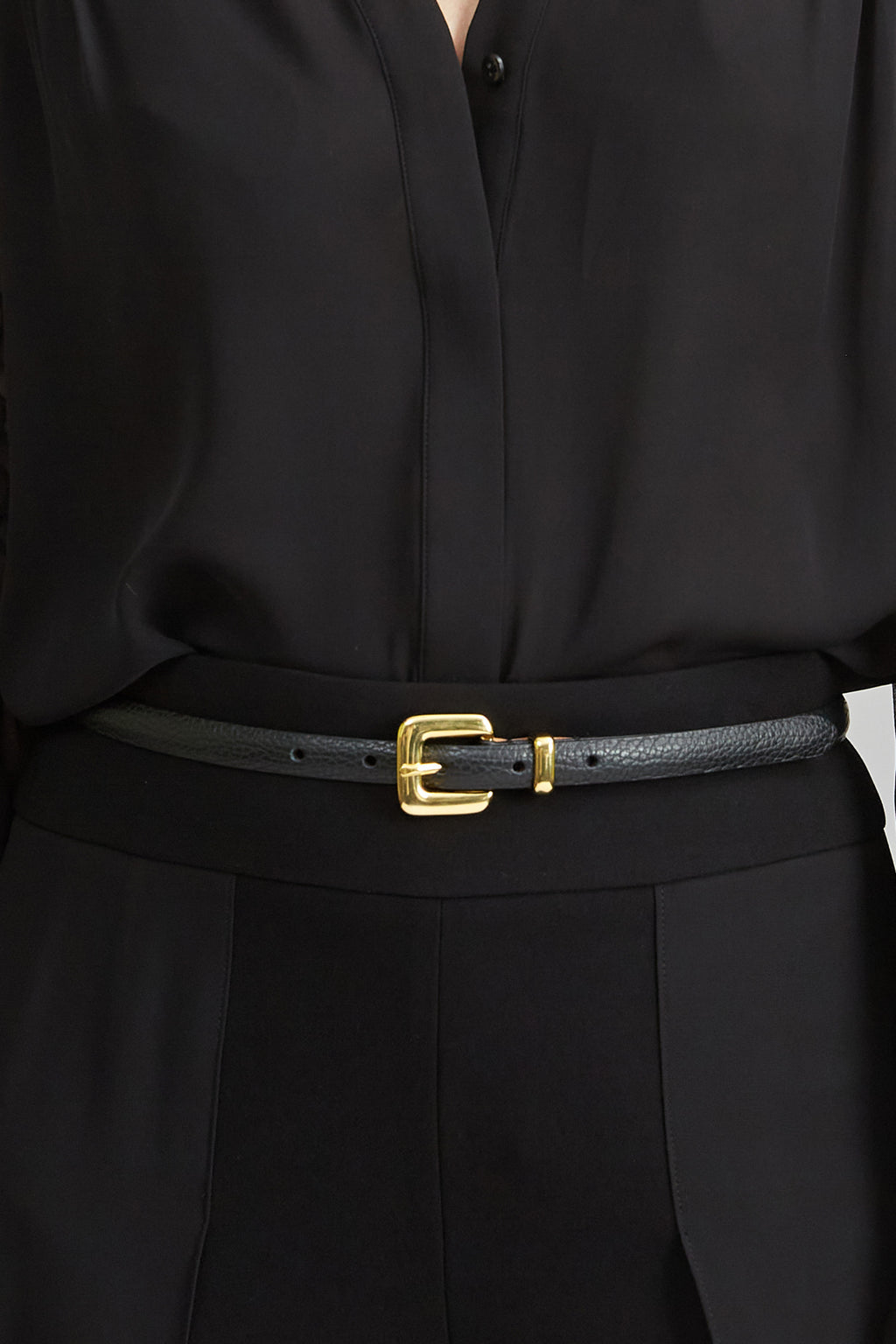 Women Skinny Leather Belt Black-Gold | Elie Tahari