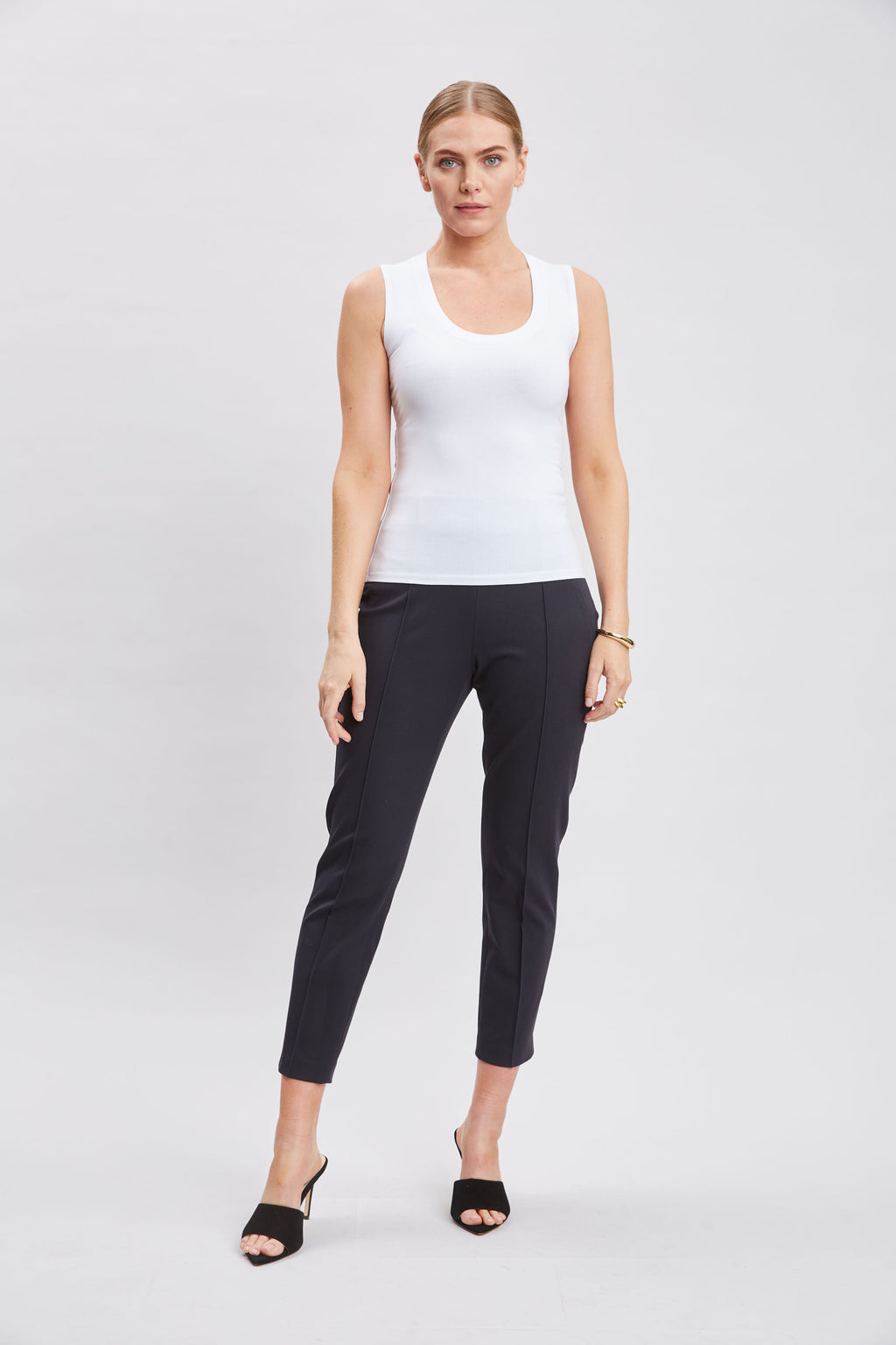 Women Contour Slim Cropped Pant  | Elie Tahari